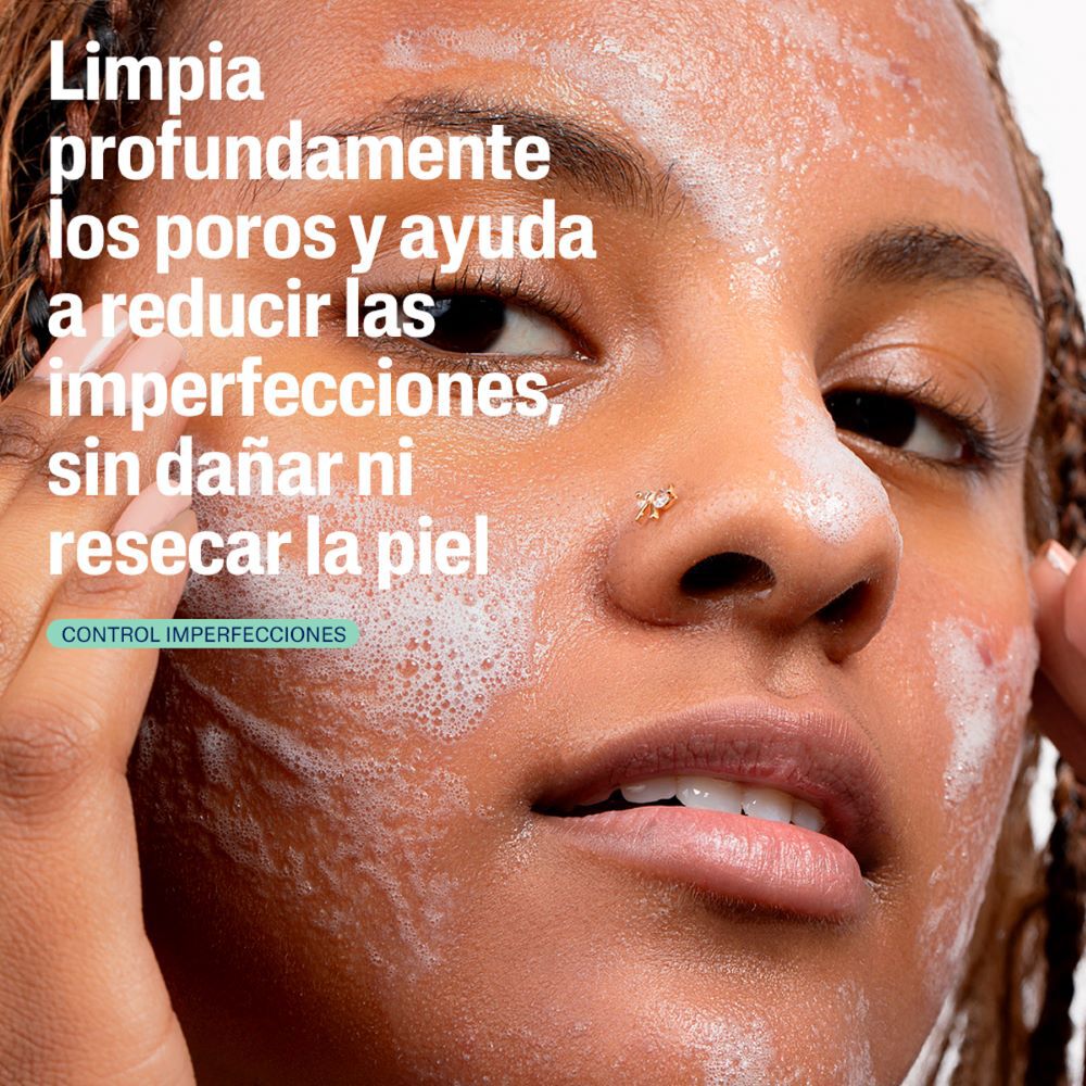 Cetaphil Oil Control limpia profundamente poros reduce imperfecciones sin resecar piel